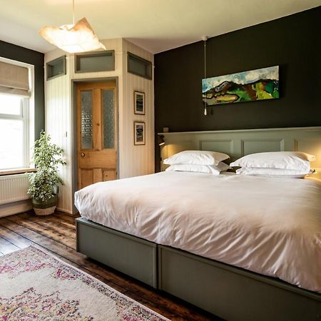 مبيت وإفطار Moylgrove The Old Vicarage المظهر الخارجي الصورة