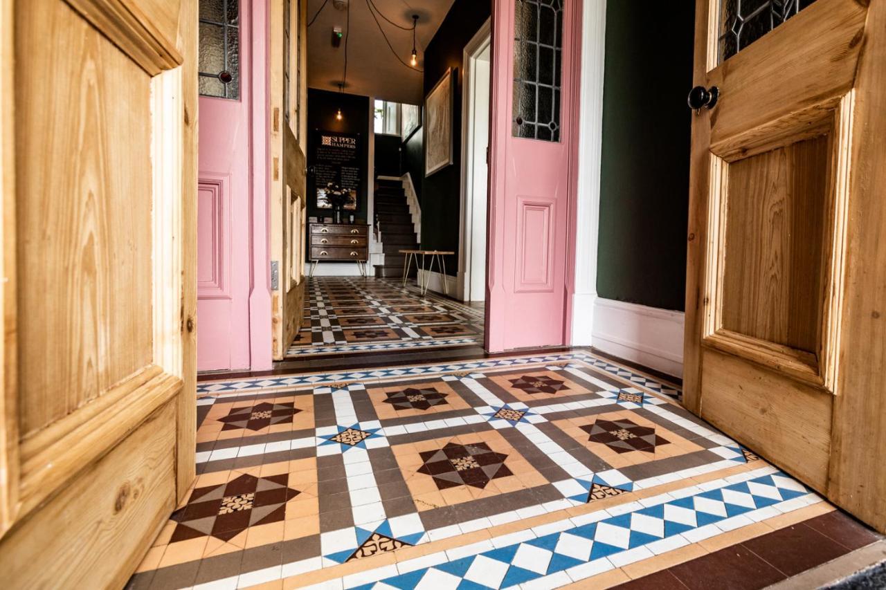مبيت وإفطار Moylgrove The Old Vicarage المظهر الخارجي الصورة