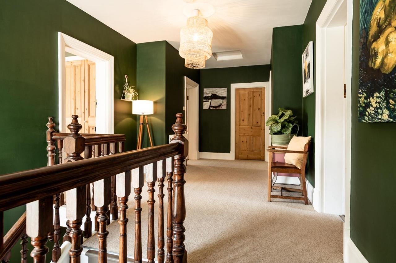 مبيت وإفطار Moylgrove The Old Vicarage المظهر الخارجي الصورة